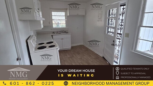 Building Photo - 5136 Lurline Dr