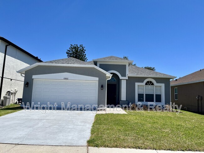 Building Photo - 13552 Mere View Dr