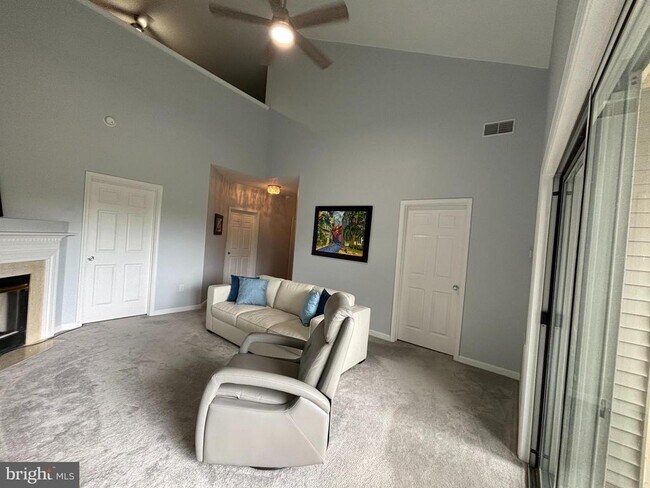 Foto del edificio - 11333 Westbrook Mill Ln