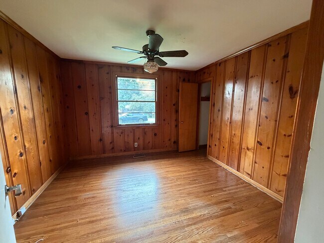 Foto del edificio - 4306 Burrus St