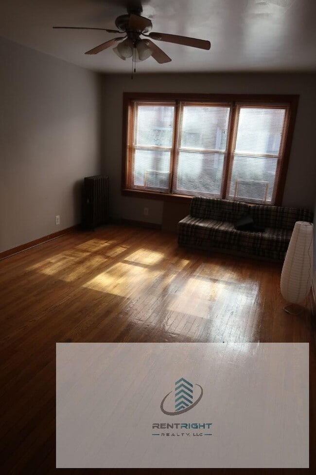 Foto del edificio - 5039 N Springfield Ave