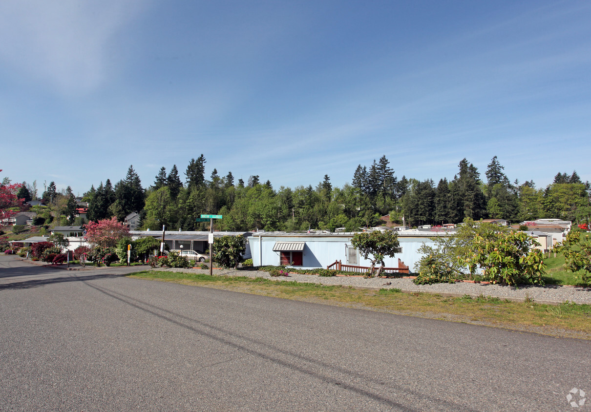 Building Photo - Lake Meridian Estates Mobile Home Park