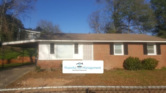 Building Photo - 1501 Shepherd Dr