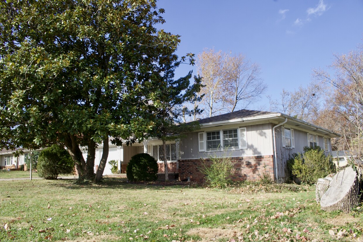 Foto del edificio - 3 bedroom & 2 bathroom home