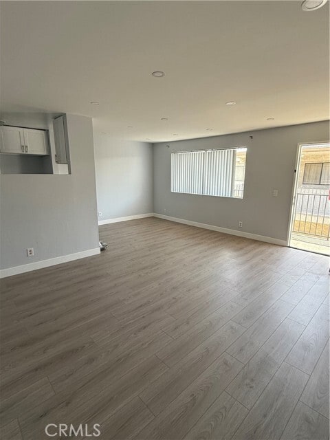 Building Photo - 822 E Lomita Ave