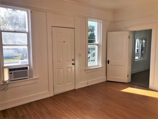 Building Photo - 1309 Hidden Creek Ct