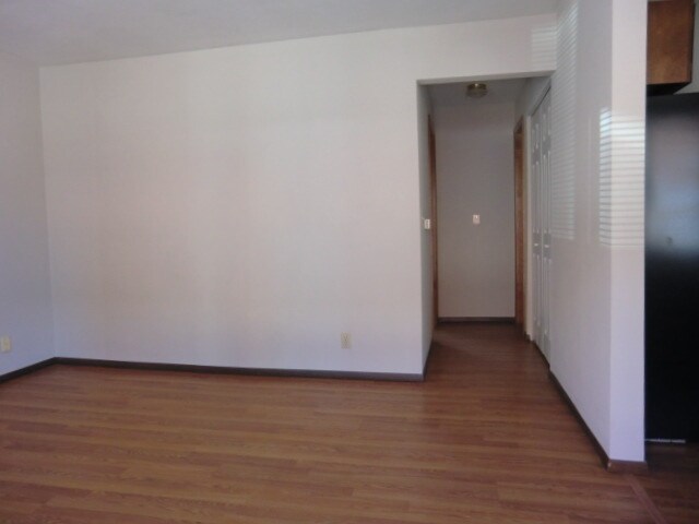 Foto del edificio - 2117 N Center St