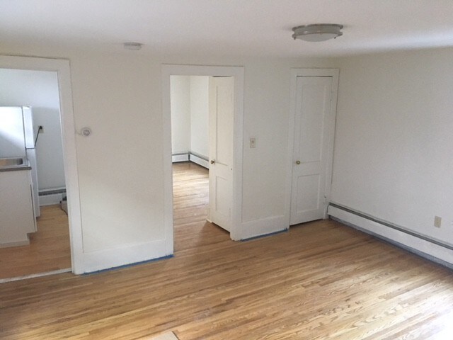 Foto principal - 149 Allen St
