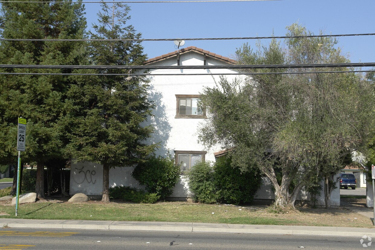 1301 E Bellevue Rd, Atwater, CA 95301 Apartments in Atwater, CA