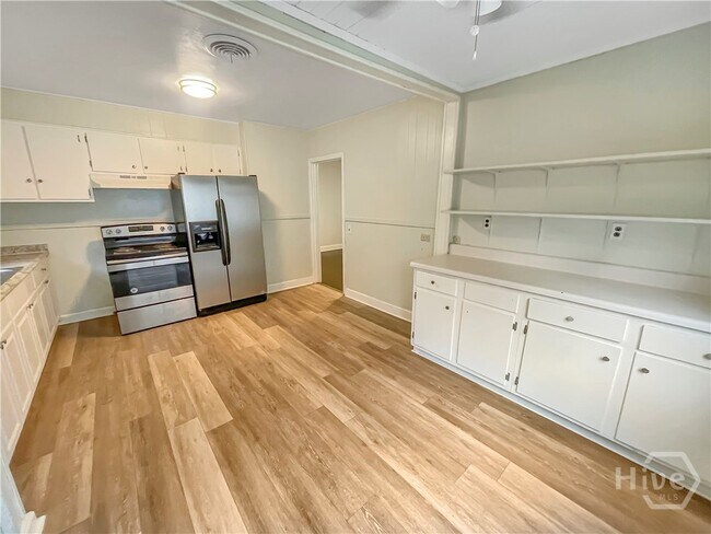 Foto del edificio - 2319 E 42nd St