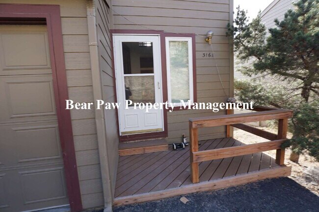 Cute Condo in North Evergreen! - Cute Condo in North Evergreen!