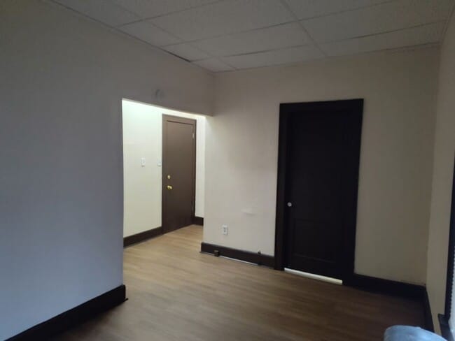 Building Photo - 1832S18thM