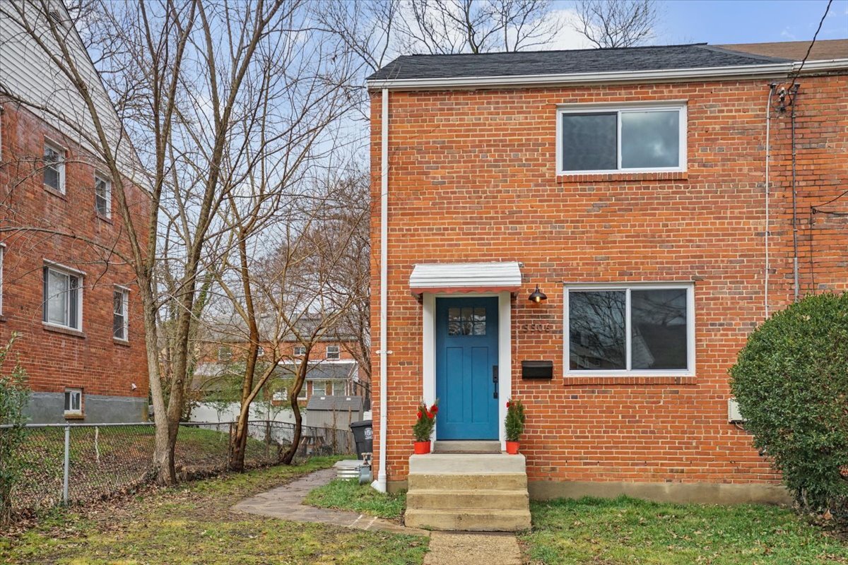 Foto principal - 5506 63rd Ave