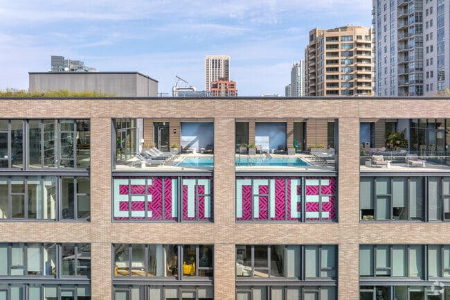 Exterior alternativo - EMME