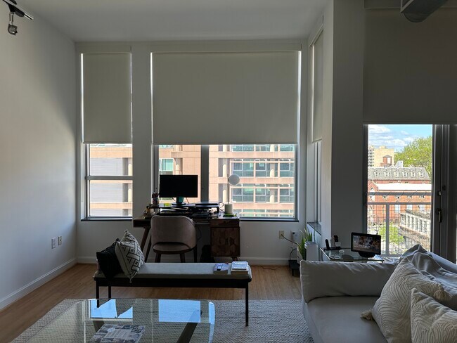 Foto del edificio - 1390 V St NW