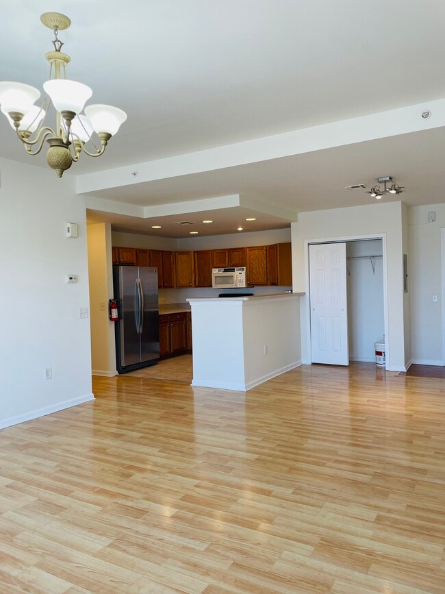 Foto del edificio - 358 Rector St