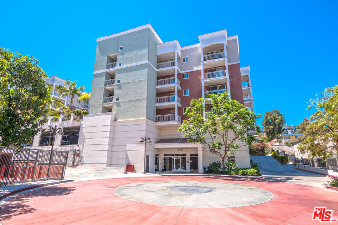 Foto principal - 3740 Santa Rosalia Dr