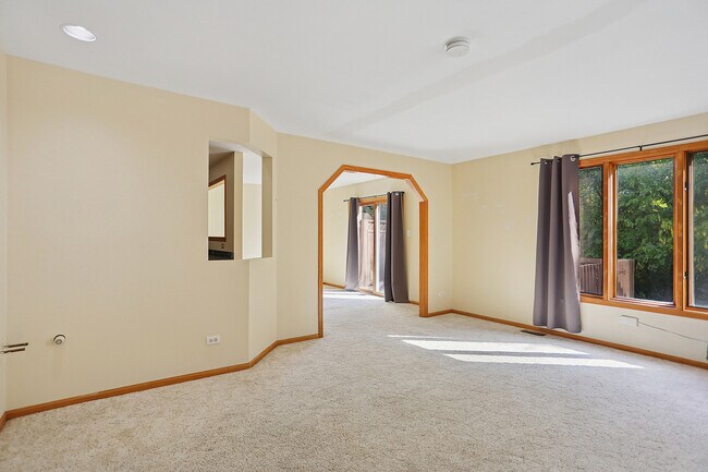 Foto del edificio - 17727 Mayher Dr