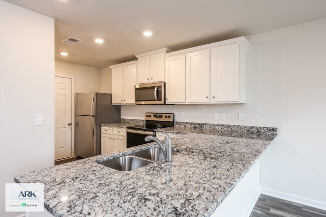 Building Photo - 6025 Mason Tucker Dr