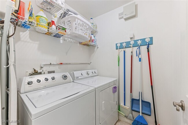 Building Photo - 2565 Aspen Creek Ln