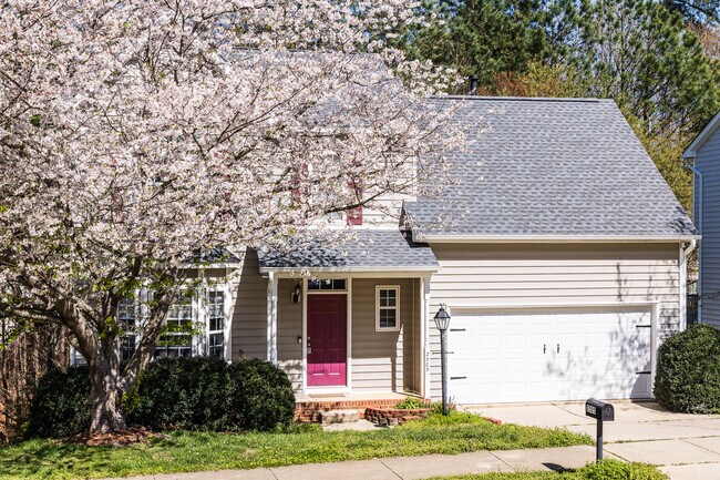 Building Photo - 2505 Laurel Falls Ln