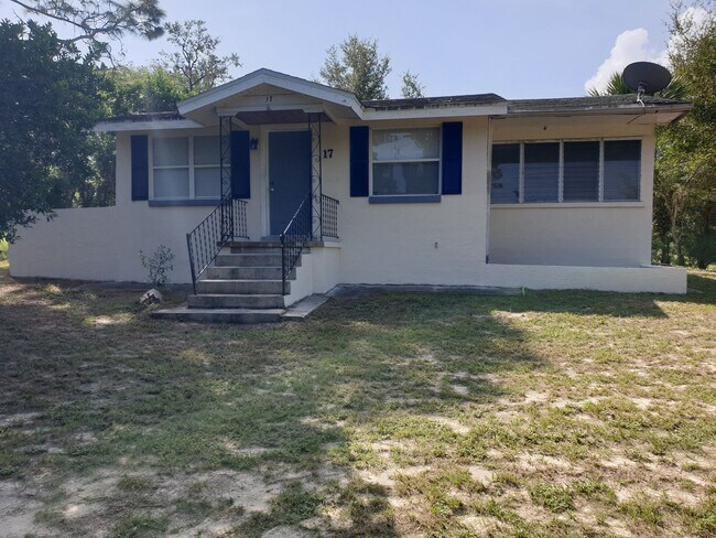 Foto del edificio - DEBARY HOME NEW ON MARKET
