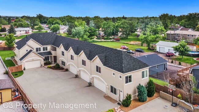 Foto del edificio - 6 br, 6 bath House - 4812 N Monroe Ave