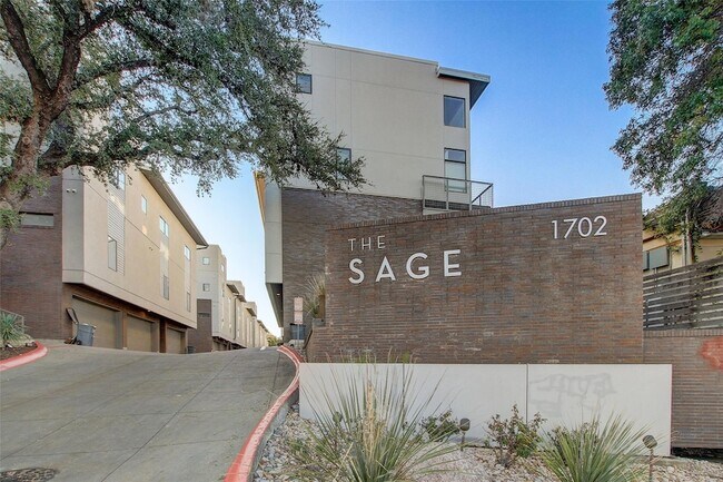 Building Photo - 1702 S Lamar Blvd