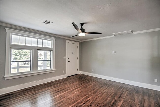 Foto del edificio - 1118 NW 33rd St