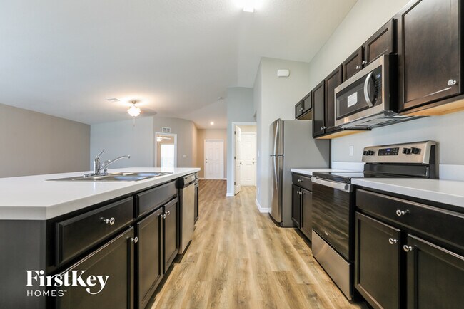 Foto del edificio - 2627 Running Oak Ct