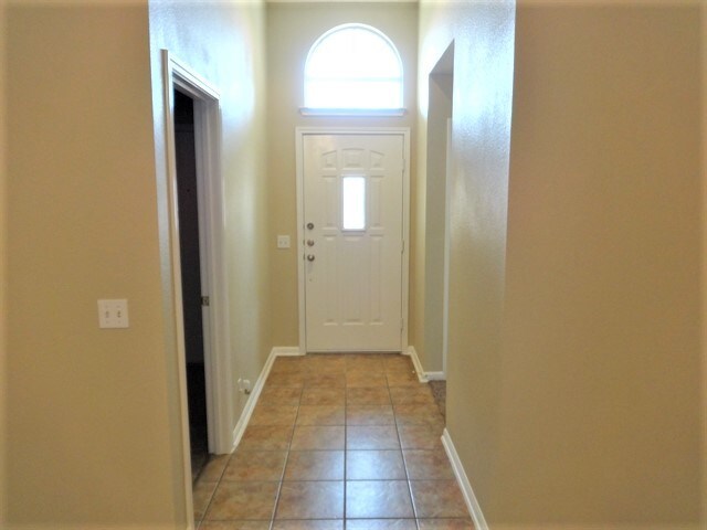 Building Photo - 15100 Sabal Palm Road