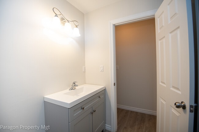 Building Photo - 17 Patteson Ave