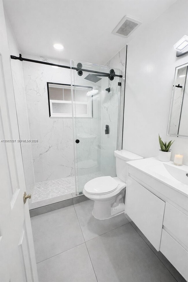 Building Photo - 17010 NW 53rd Ave