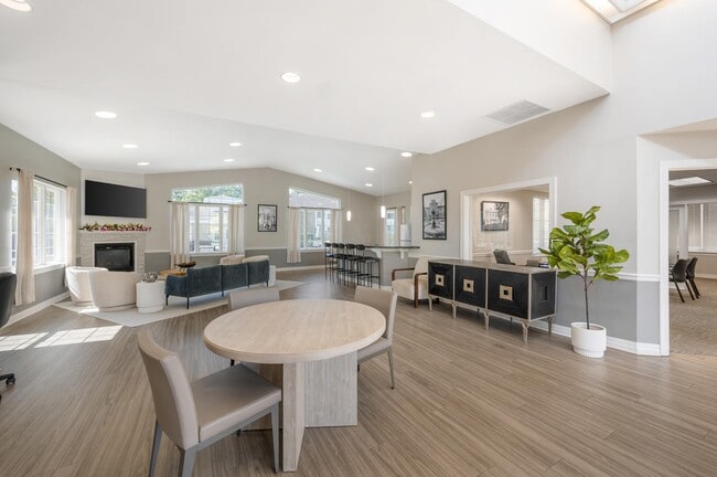 Building Photo - The Apartments at Elmwood Terrace