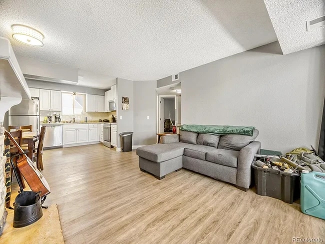 Foto del edificio - 5250 S Huron Way
