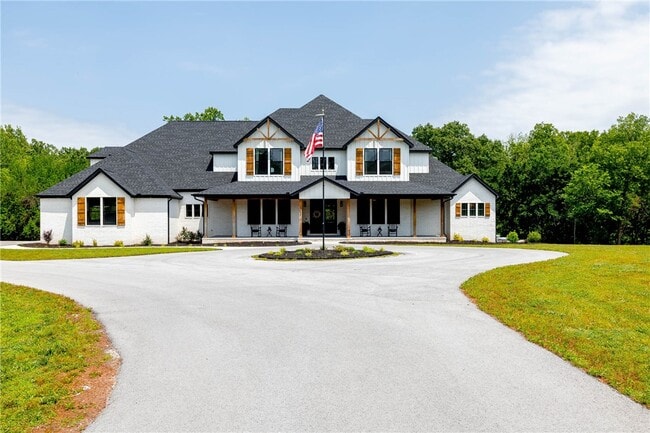 Building Photo - 2762 Wilson Ln