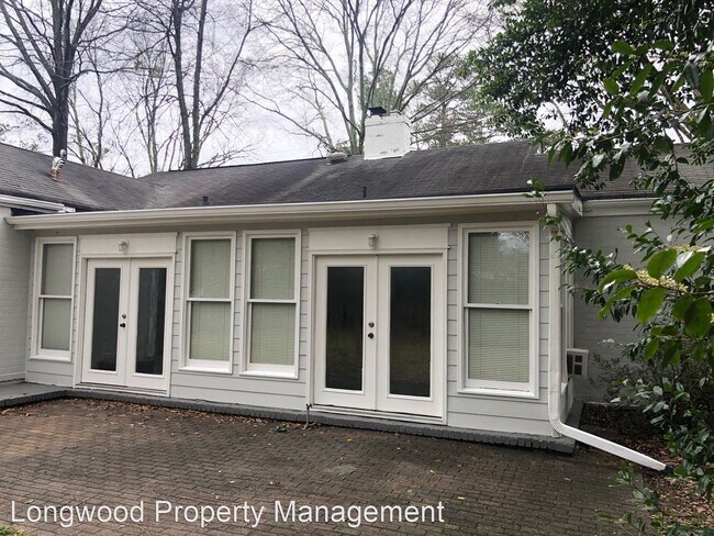 Foto del edificio - 3 br, 2 bath House - 2002 North Decatur Road