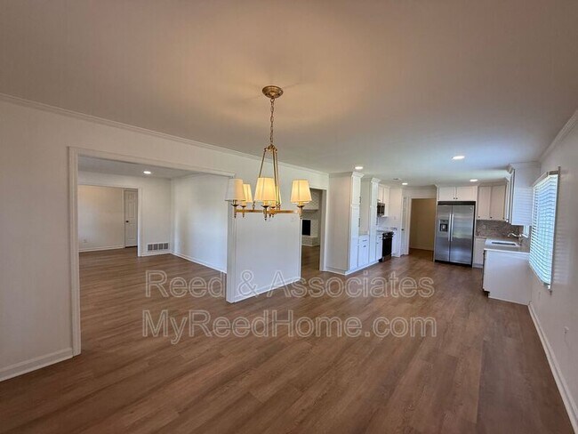 Foto del edificio - 7954 Neshoba Rd