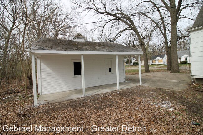 Building Photo - 3 br, 1 bath House - 19719 Ferguson St.