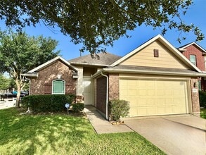 Building Photo - 2303 Corry Crest Cir