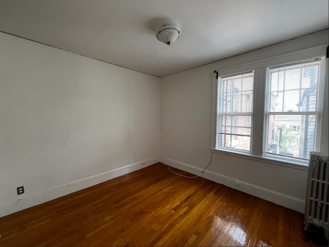 Building Photo - 172 Norfolk St