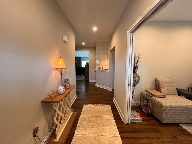 Foto del edificio - 4 Bedroom, 3.5 Bathroom Townhouse