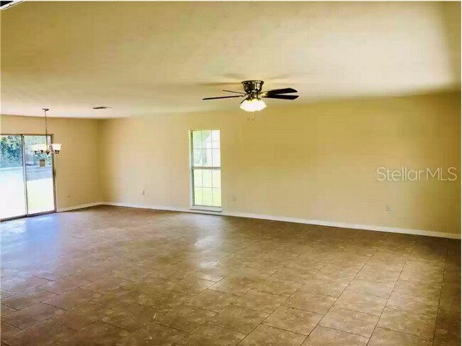 Foto del edificio - $1,895 ** AVAIL 6/7/25 ** 3 Bed / 2 Bath S...