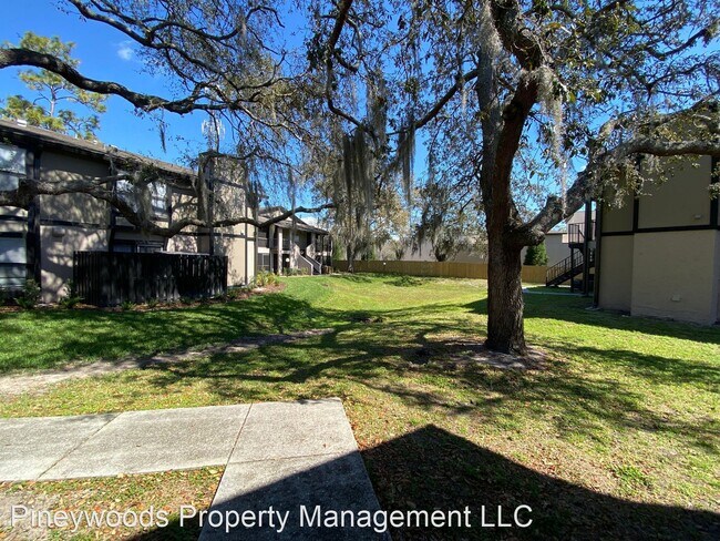 Foto del edificio - 2 br, 2 bath House - 4024 Dream Oak Place ...
