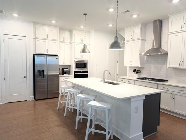 Foto del edificio - 1110 Harper Dr