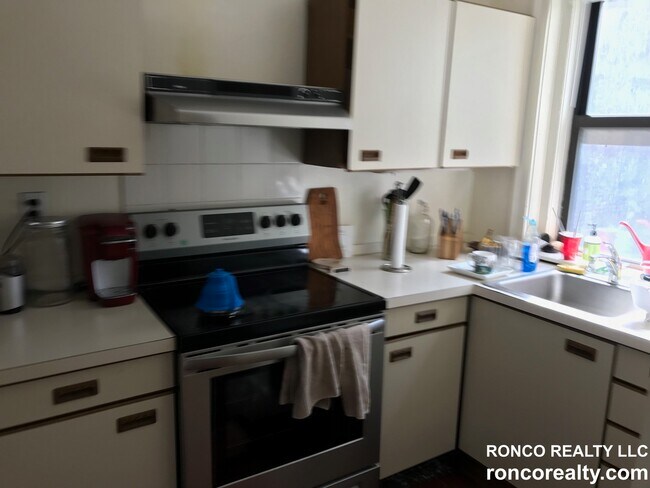 Foto del edificio - 451 Park Dr