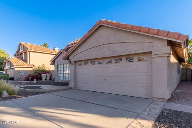 Building Photo - 6729 W Wescott Dr