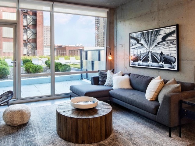 View of Best Chicago IL Luxury Loft Apartments for Rent - 1,018 Rentals