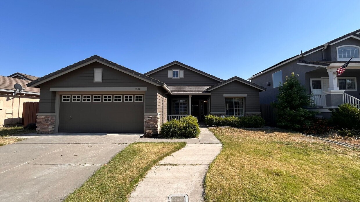 Foto principal - 1982 Pin Oak Ln