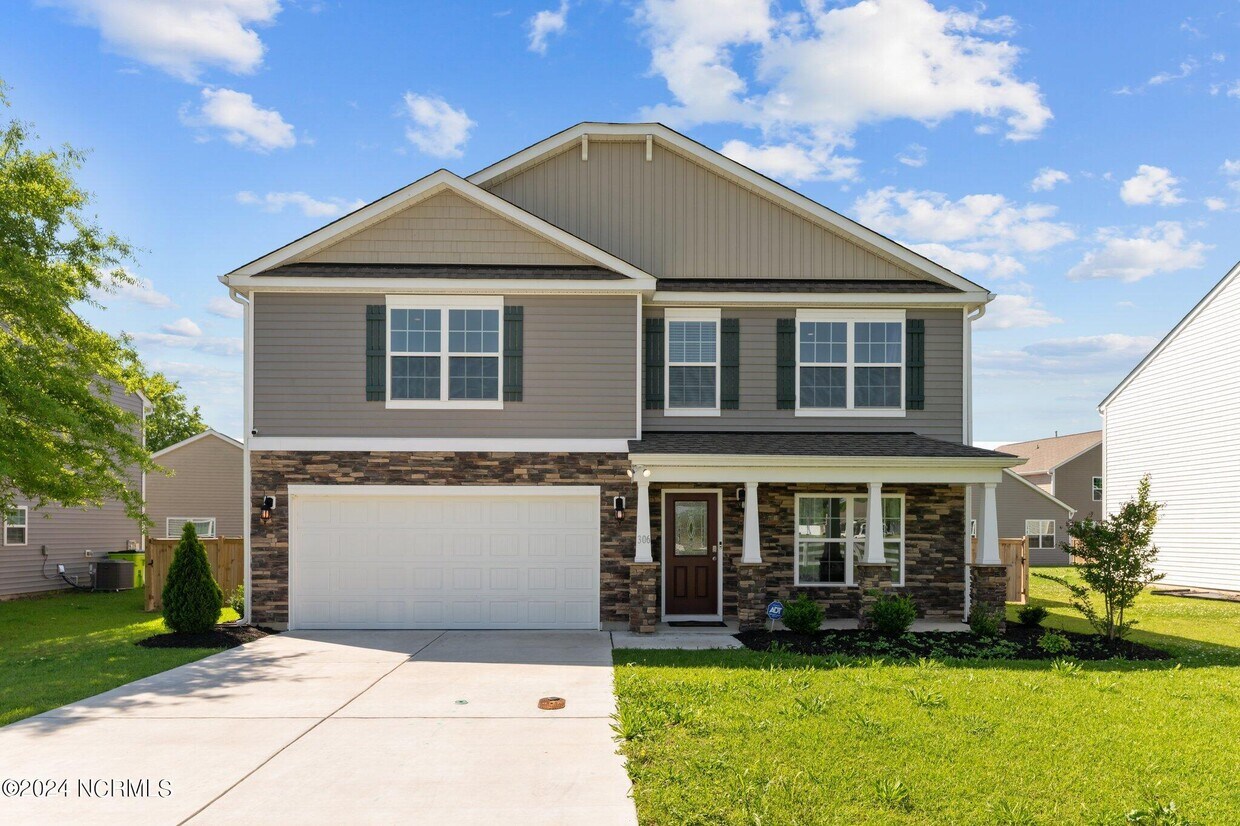 Foto principal - 306 Gracie Farms Rd